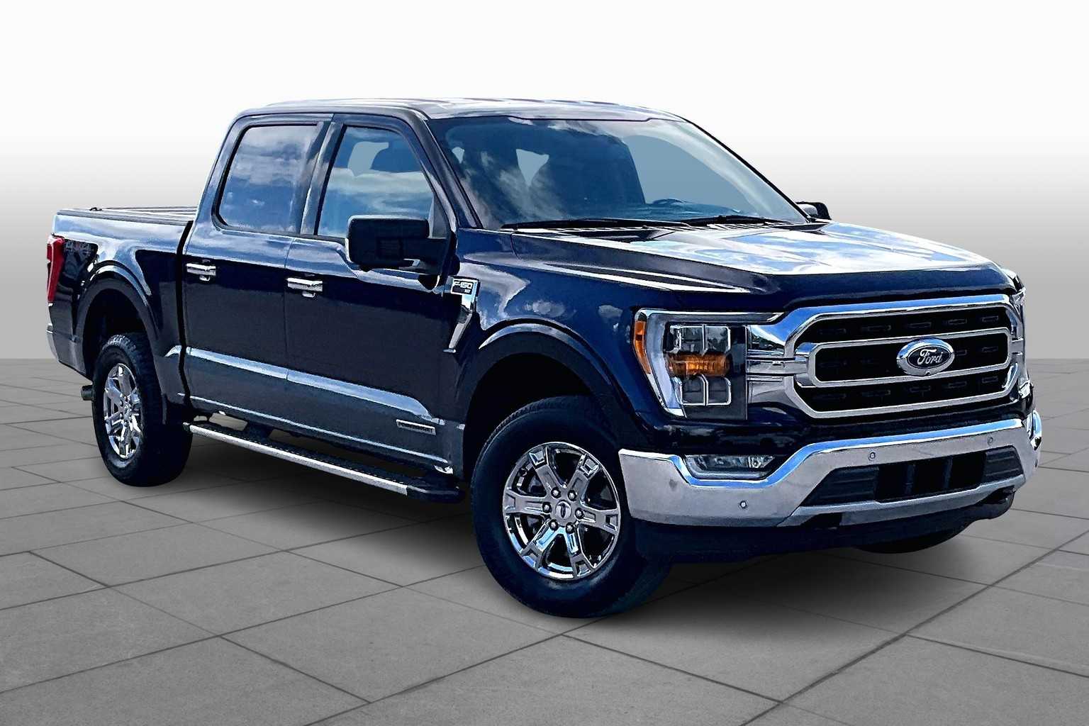 2022 Ford F-150 XLT photo 3