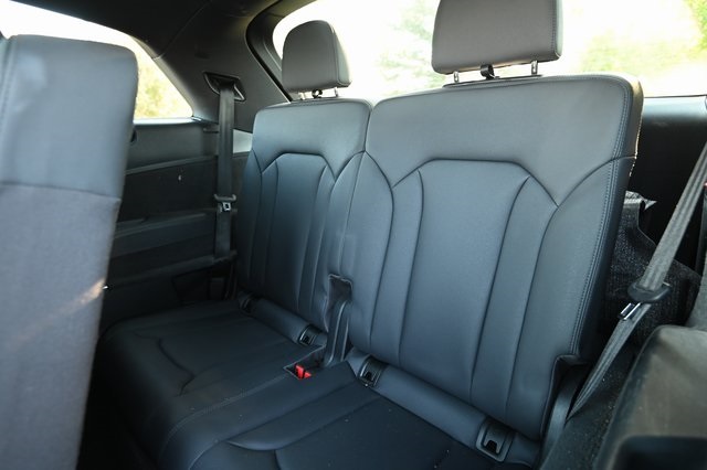 2020 Audi Q7 45 Premium Plus photo 7