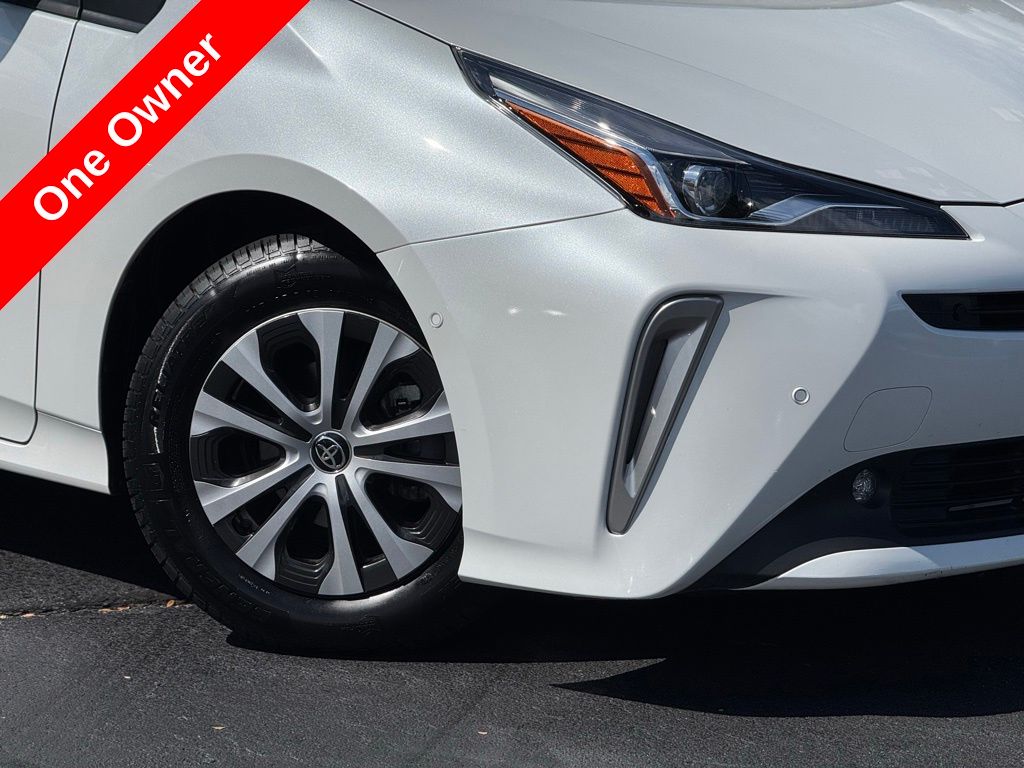 2022 Toyota Prius XLE AWD-e photo 4