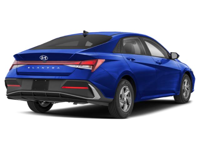 2025 Hyundai Elantra SE photo 3