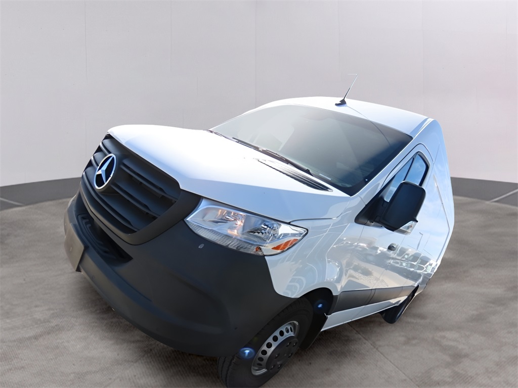 Used 2024 Mercedes-Benz Sprinter Cargo Van Base with VIN W1Y8ND3Y8RT170840 for sale in Kansas City