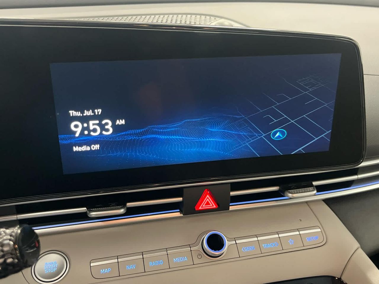 2025 Hyundai Elantra Hybrid Limited photo 34