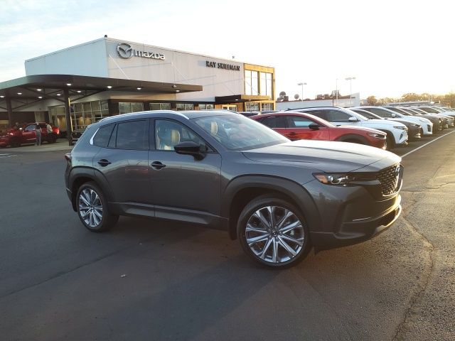 2026 Mazda CX-50 Premium's photo