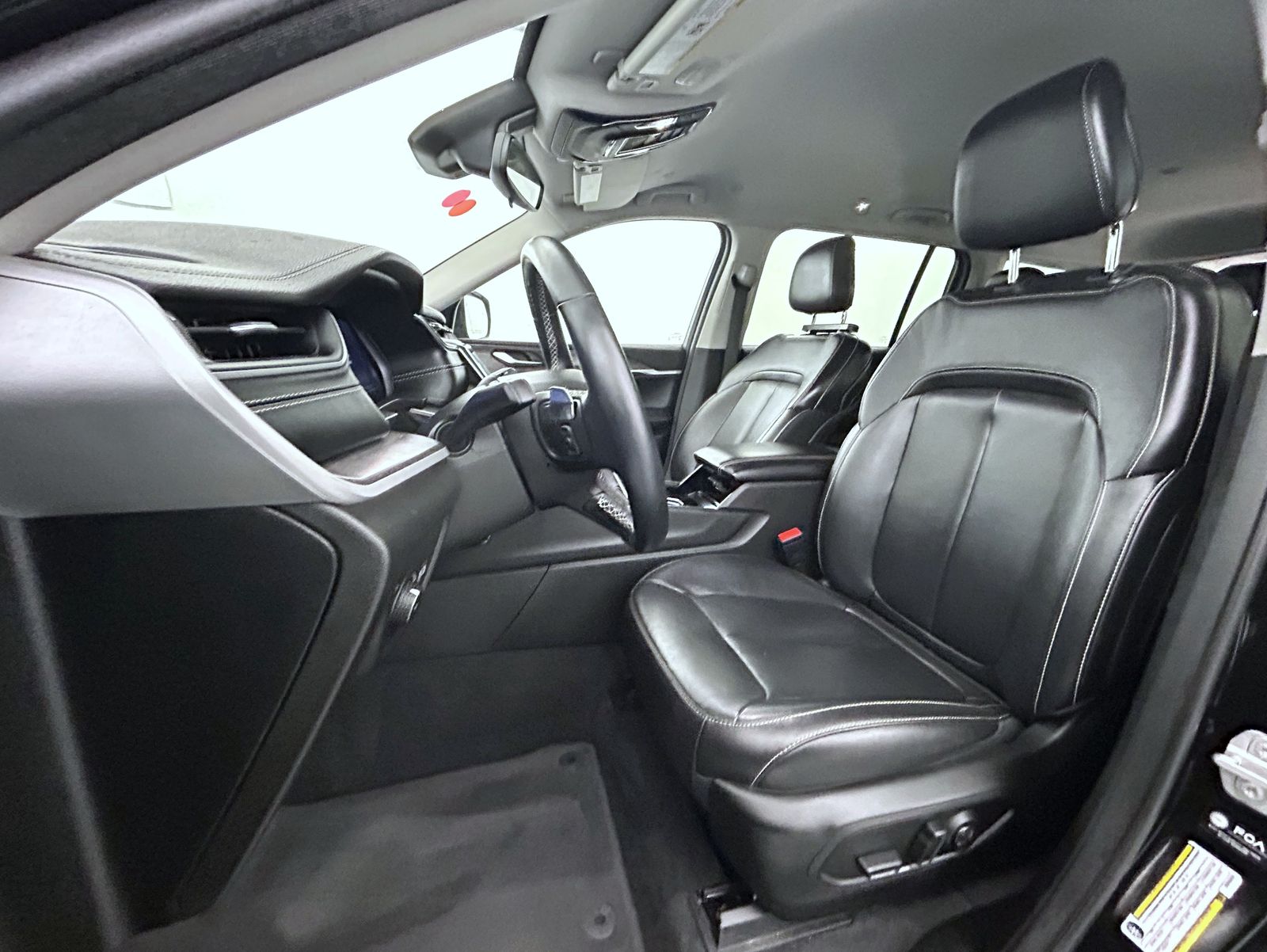 2022 Jeep Grand Cherokee Limited photo 9