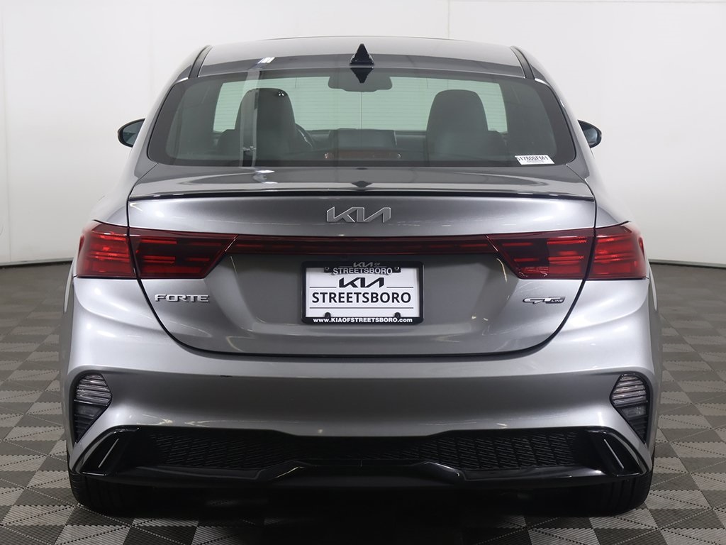 2023 Kia Forte GT-Line photo 12