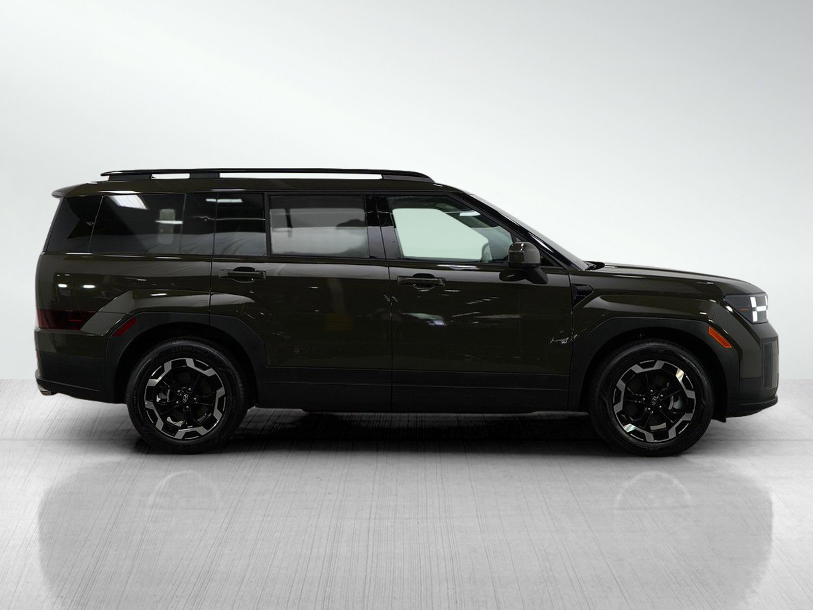 2025 Hyundai Santa Fe SEL photo 5