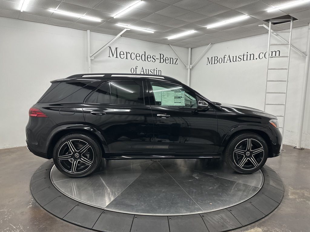 2026 Mercedes Benz GLE 450 4MATIC photo 3