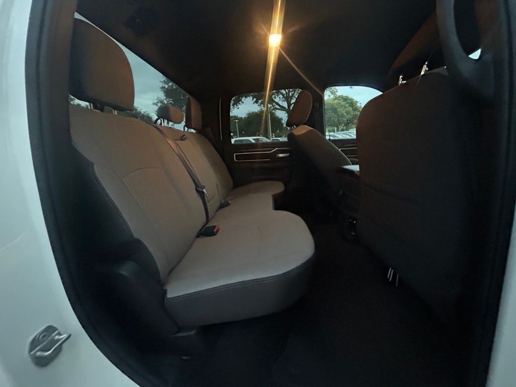 2024 Ram 2500 Big Horn photo 29