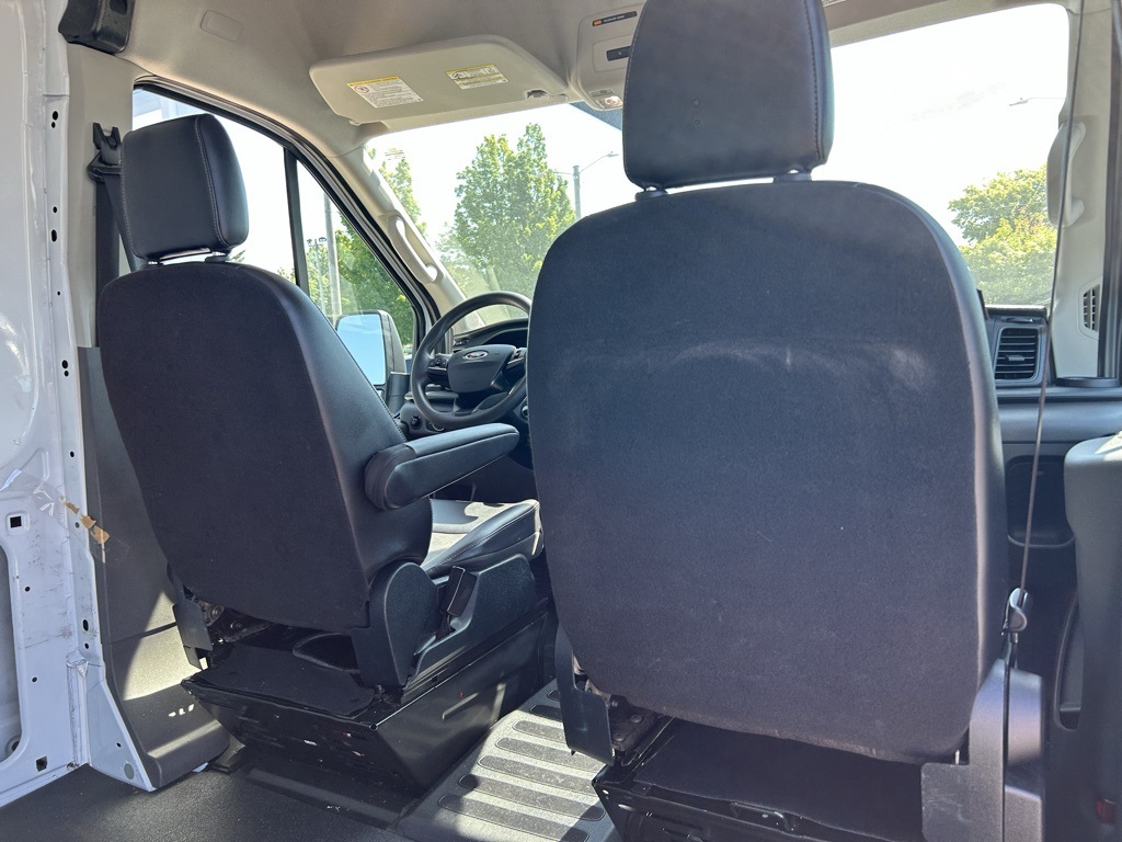 2022 Ford Transit photo 24