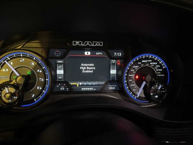 2022 Ram 1500 Limited photo 2