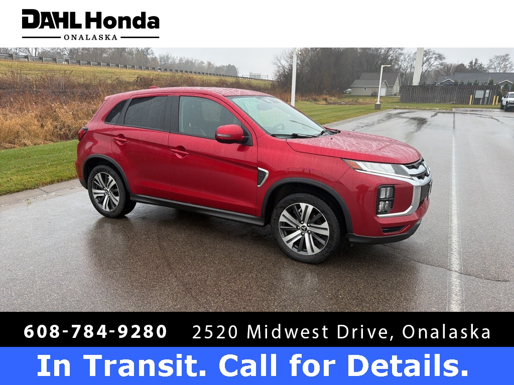 2020 Mitsubishi Outlander Sport SE's photo