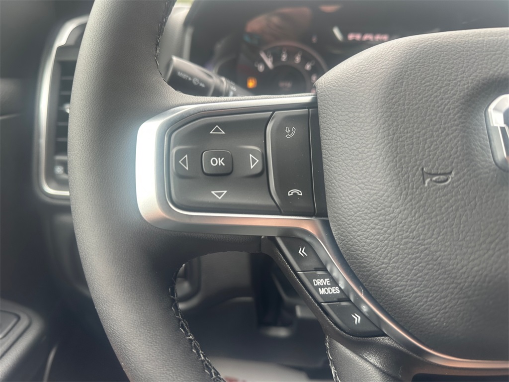 2025 Ram 1500 Big Horn photo 29