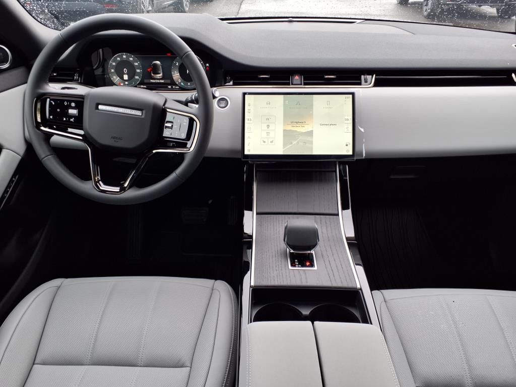 2026 Land Rover Range Rover Evoque S photo 4