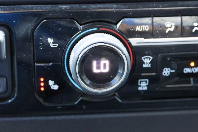 Used 2024 White Chevrolet LT image 25