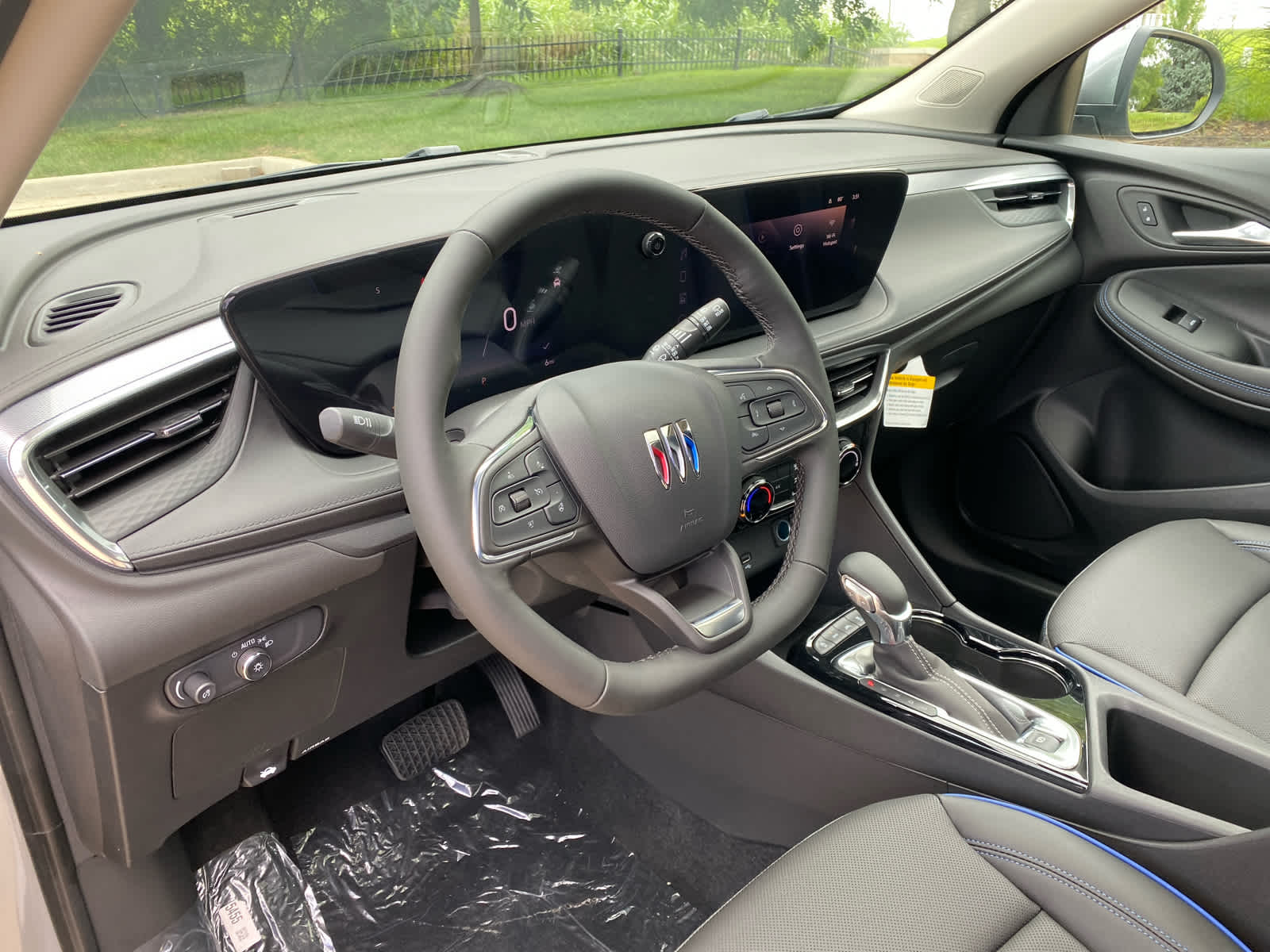 2026 Buick Encore GX Sport Touring photo 12