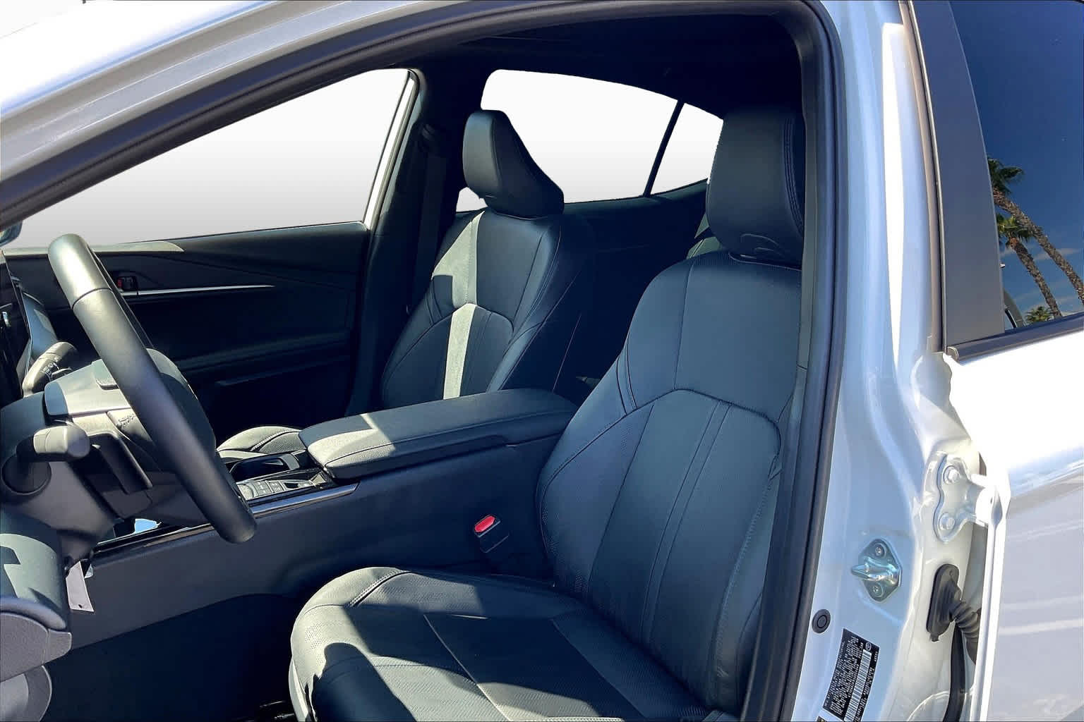 2025 Toyota Camry XSE photo 7