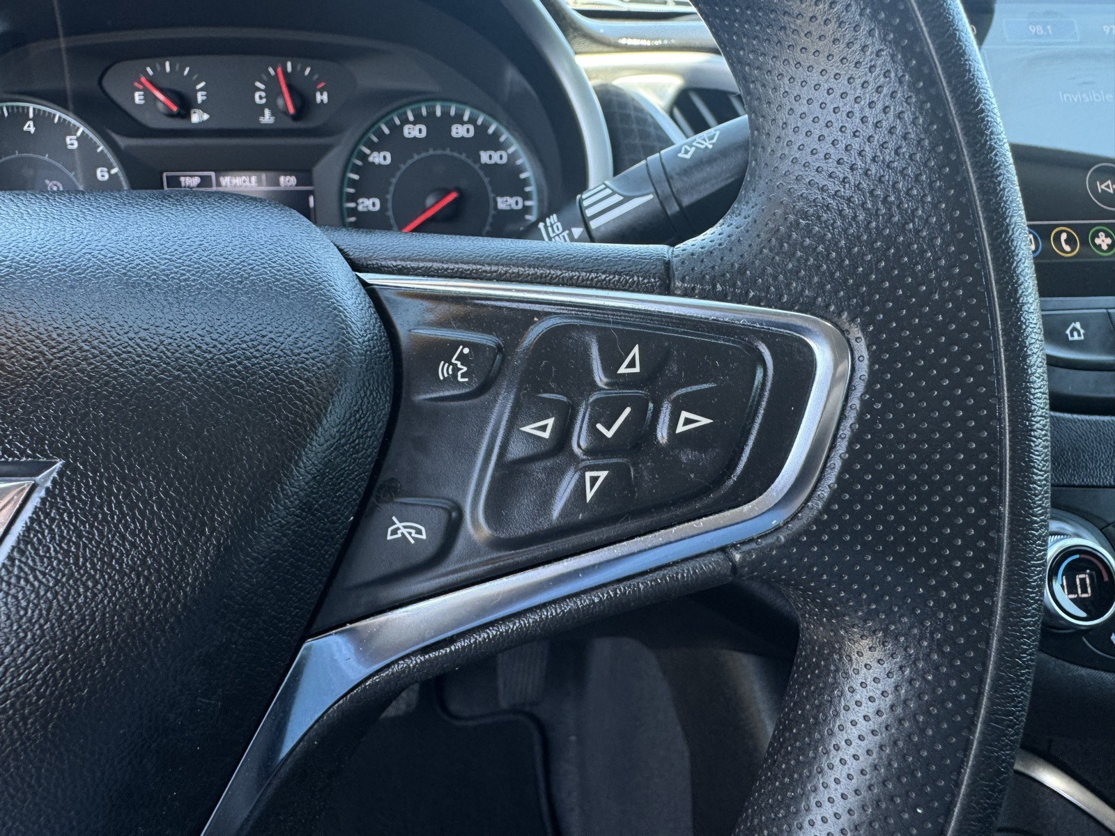 2023 Chevrolet Malibu 1LT photo 17