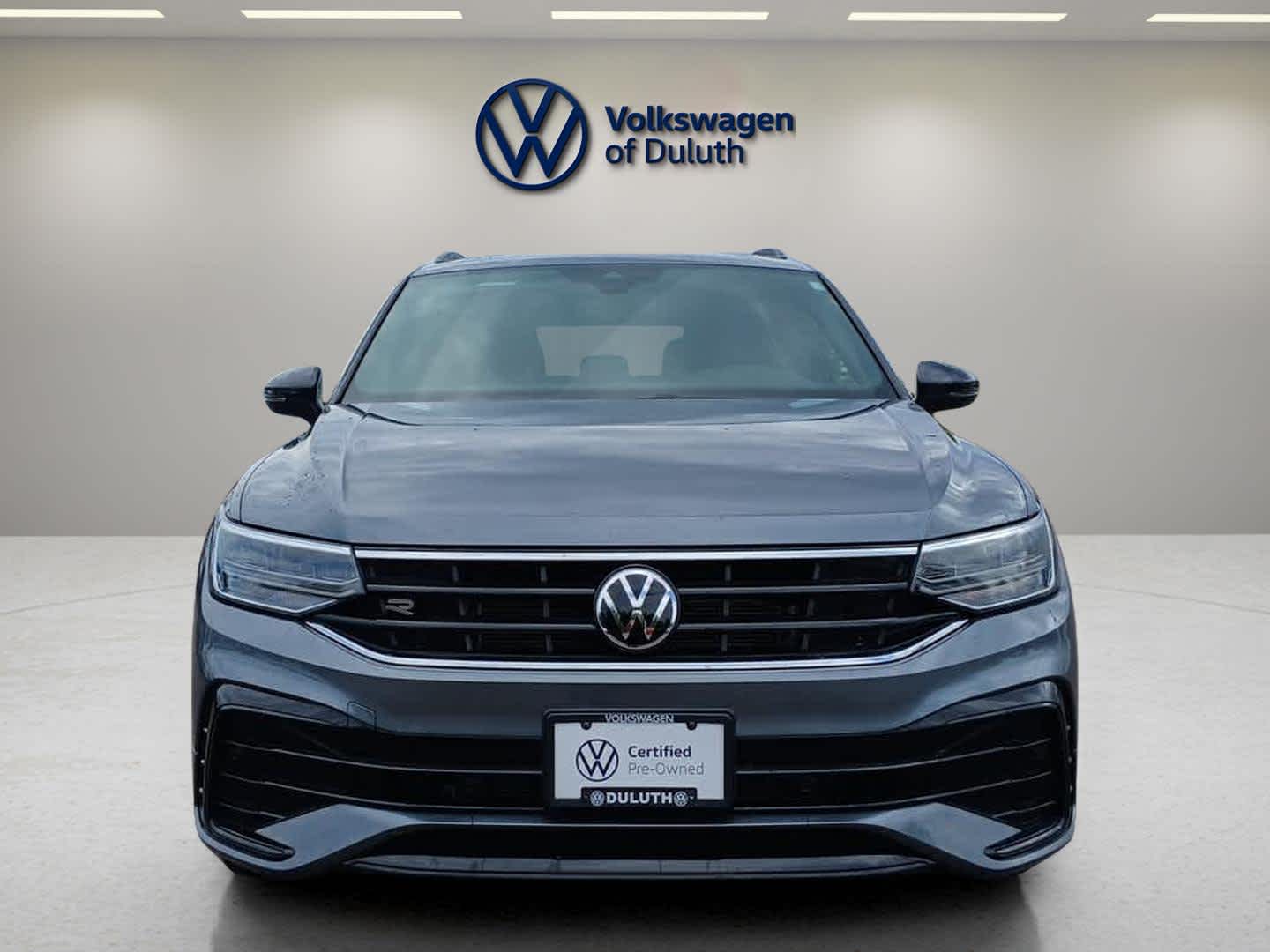 2023 Volkswagen Tiguan SE R-Line Black photo 8