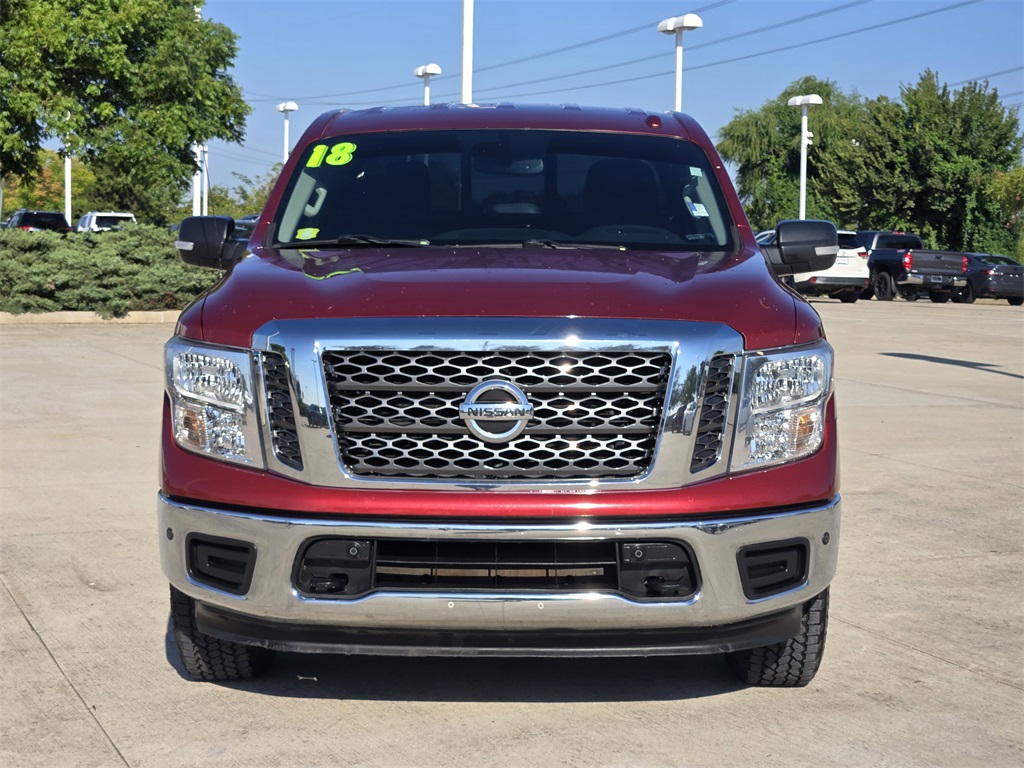 2018 Nissan Titan SV photo 2