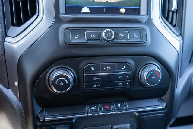 2020 Chevrolet Silverado 1500 Custom photo 15