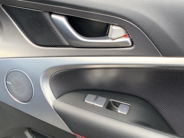 2025 Genesis G70 2.5T photo 36