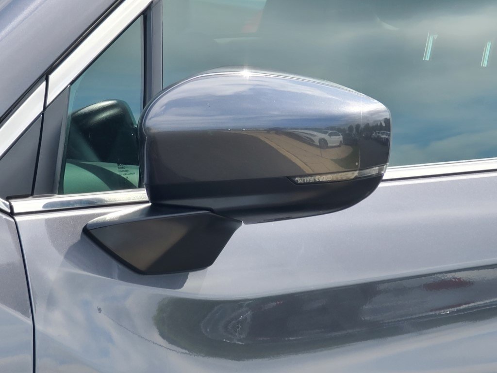 2024 Subaru Ascent Premium photo 3