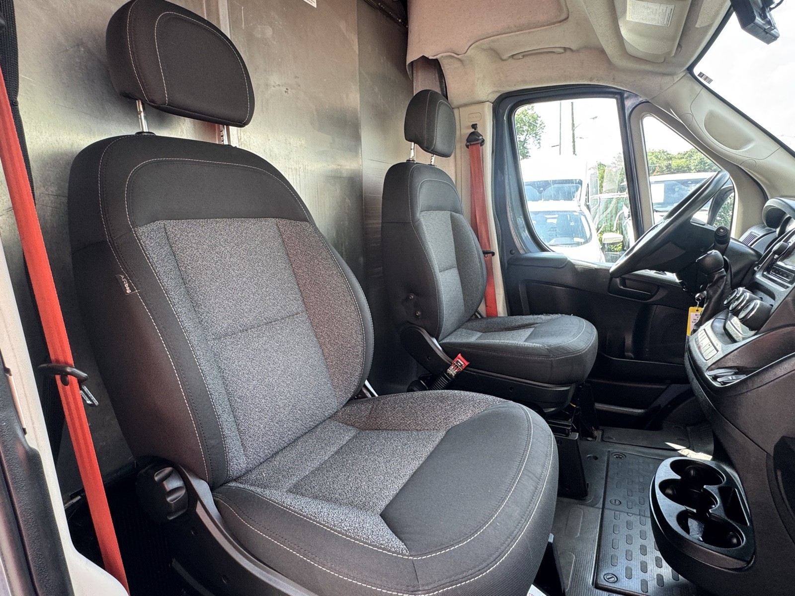 2020 Ram ProMaster 3500 photo 28