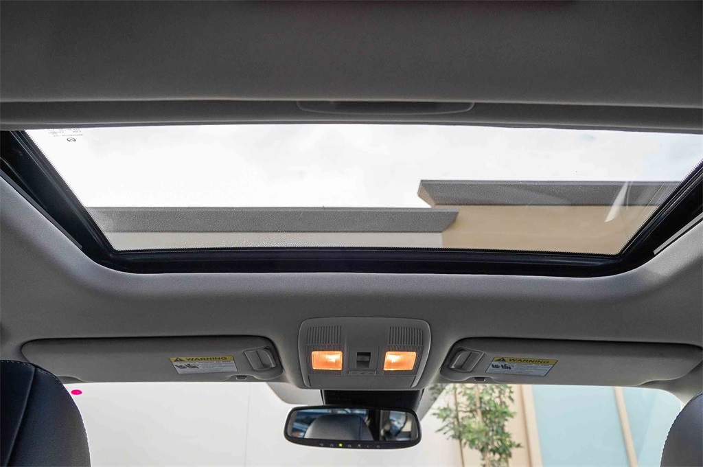 2023 Mazda CX-9 Touring photo 16