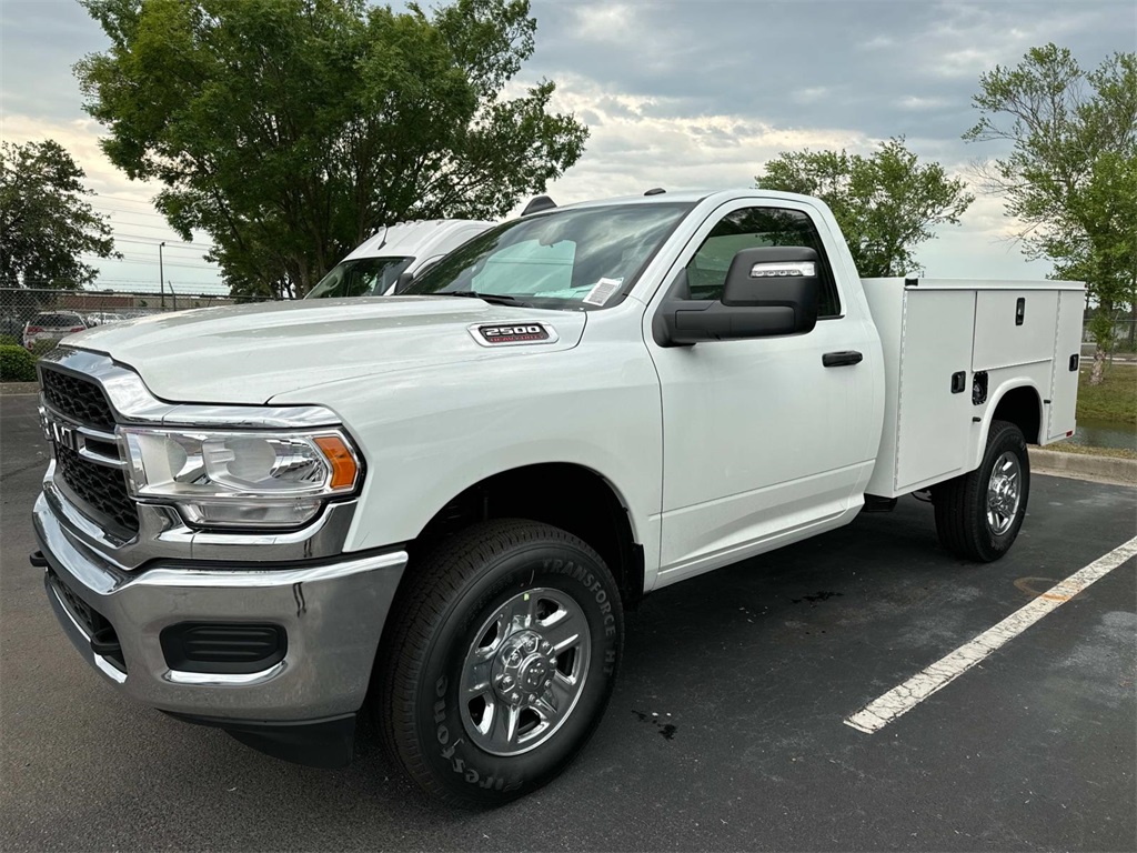 2024 Ram 2500 Tradesman photo 7