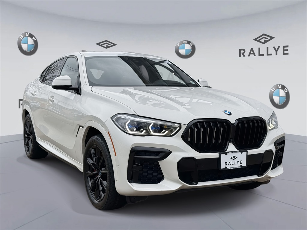 2022 BMW X6 40i's photo