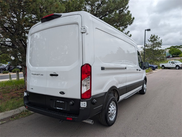 2024 Ford Transit Cargo Van photo 3