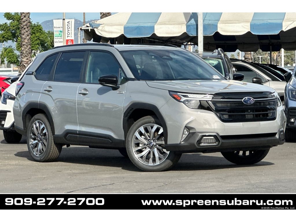 2025 Subaru Forester Touring's photo