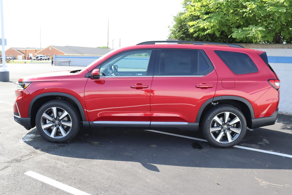 2025 Honda Pilot Touring photo 2