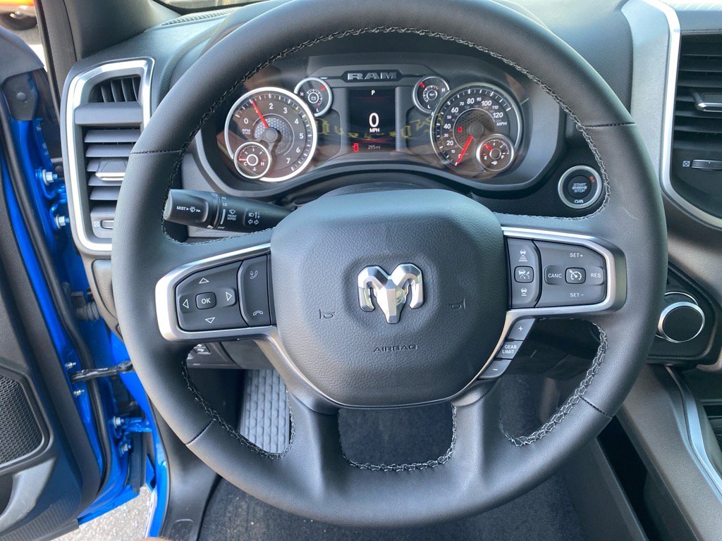 2025 Ram 1500 Big Horn photo 6