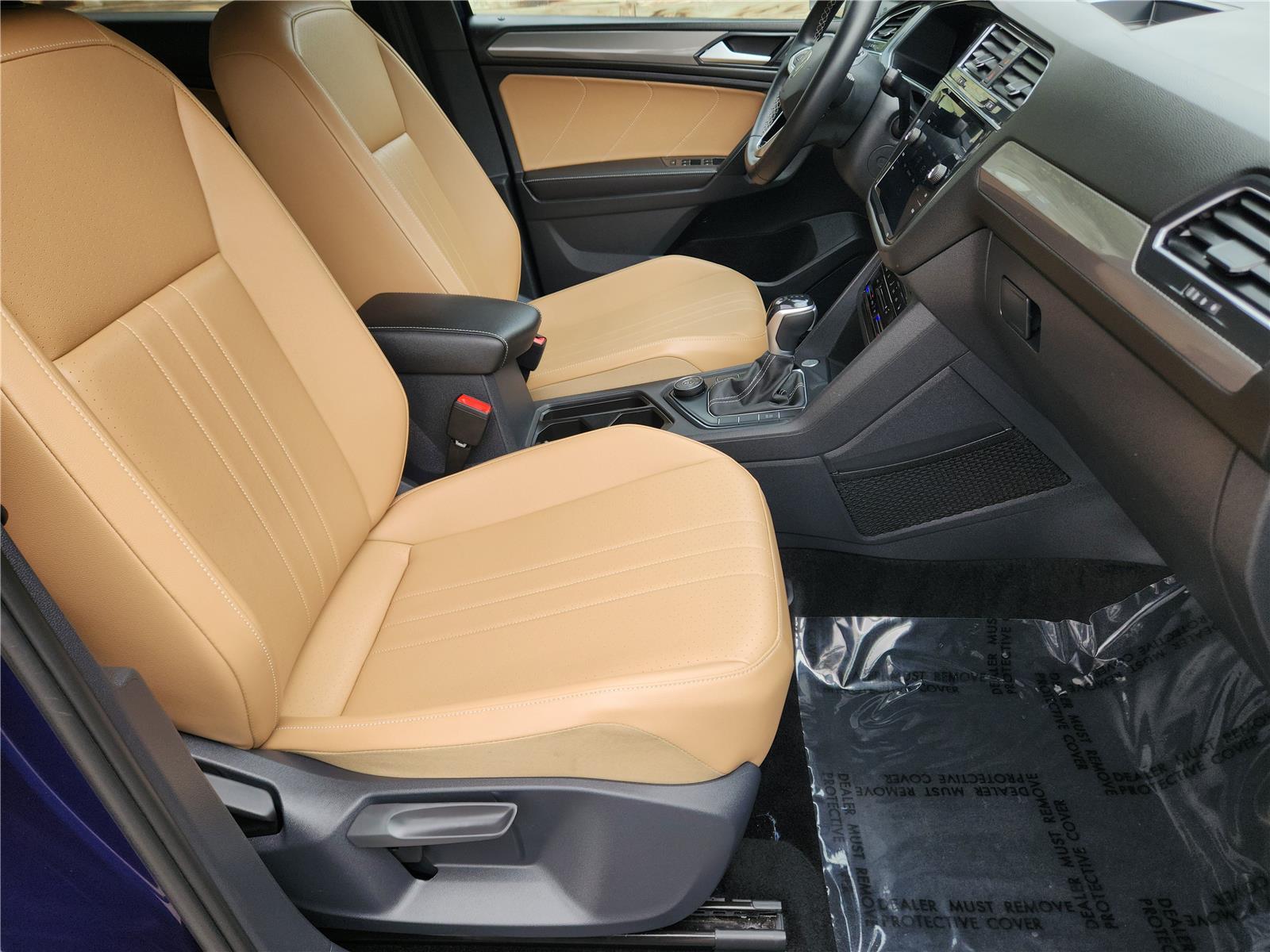 2022 Volkswagen Tiguan SE photo 15