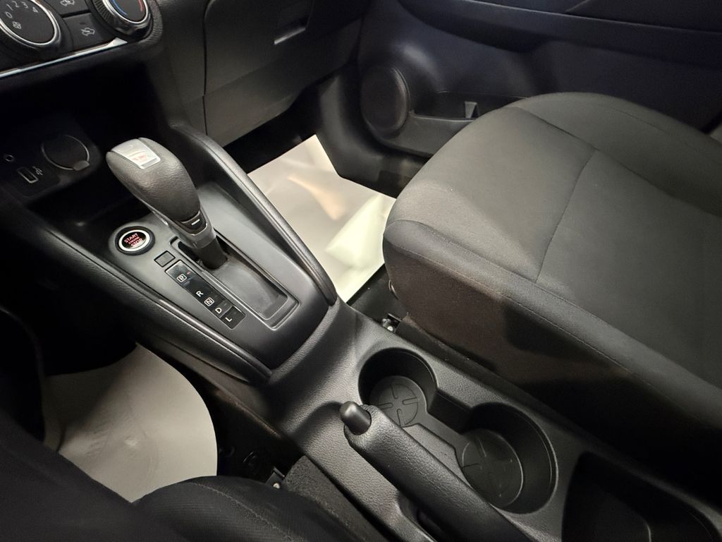 2024 Nissan Kicks S photo 20