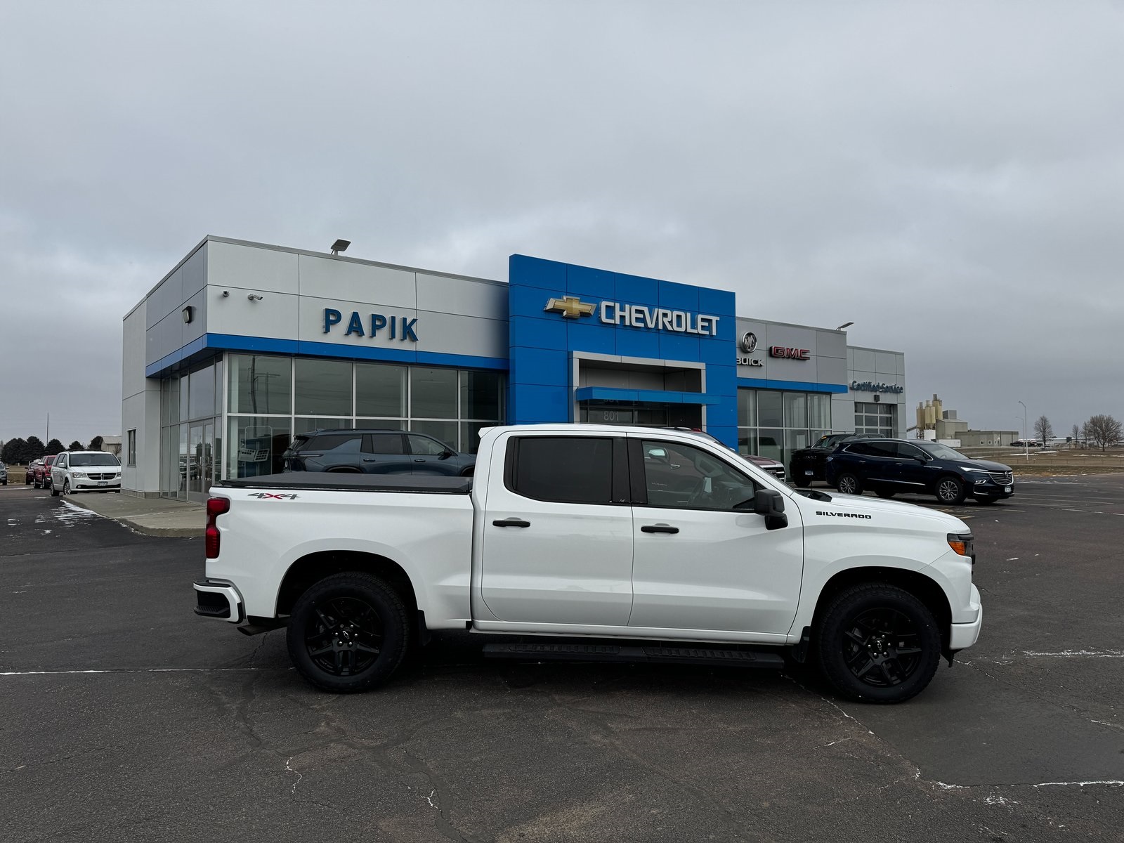 2023 Chevrolet Silverado 1500 Custom's photo