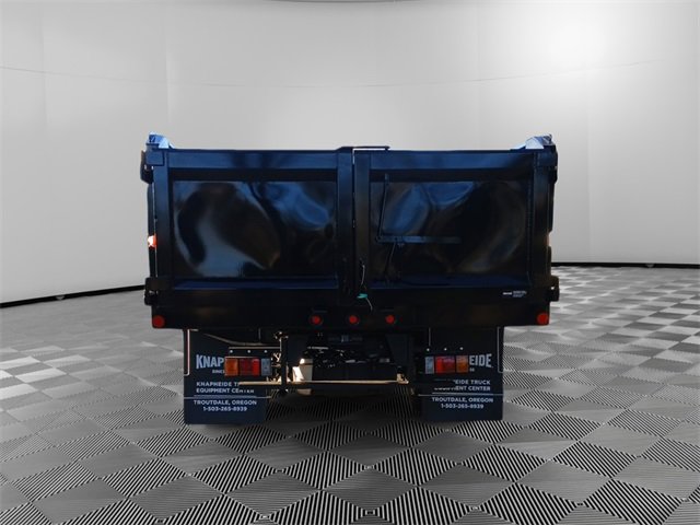 2025 Chevrolet Silverado 4500HD photo 4