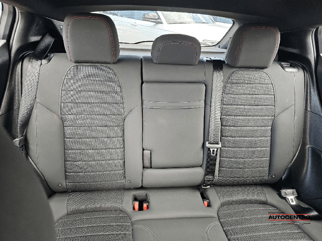 2024 Dodge Hornet GT photo 3