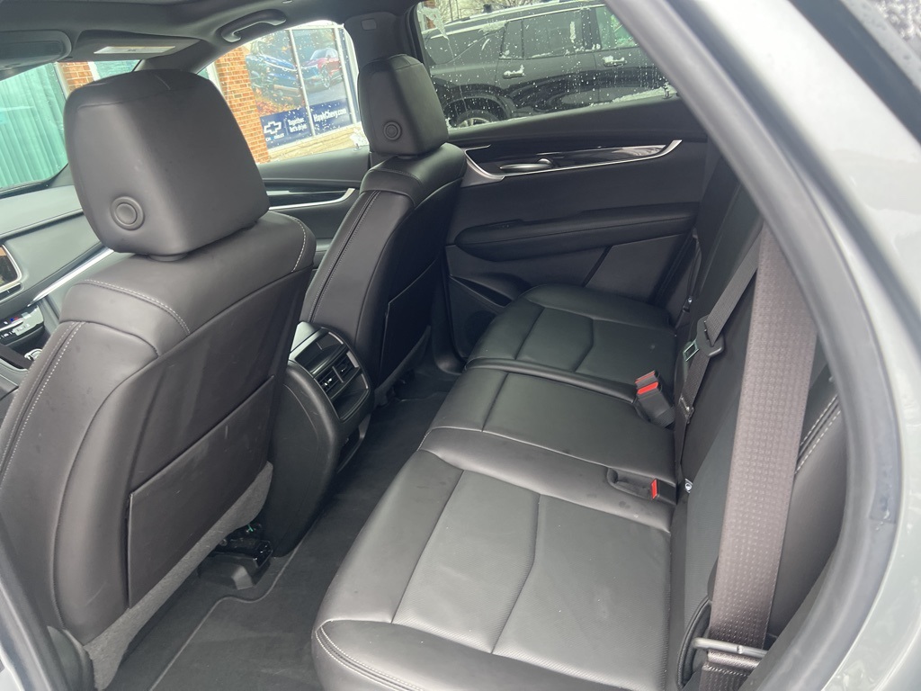 2025 CADILLAC XT5 - Image 6