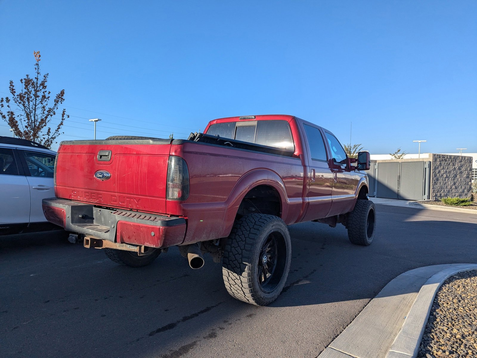 PreOwned 2014 Ford Super Duty F350 SRW Lariat Crew Cab Pickup in Twin