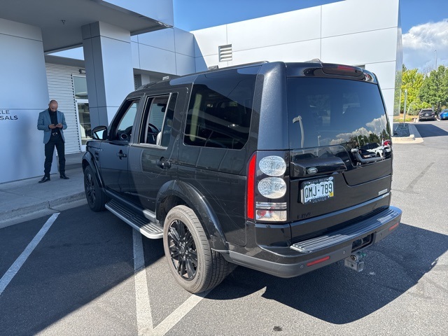 2015 Land Rover LR4 Base photo 2