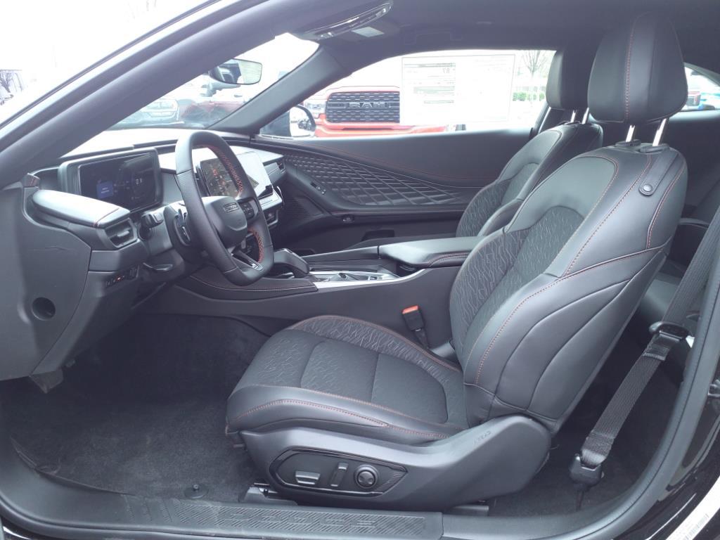 2025 Dodge Charger R/T photo 3