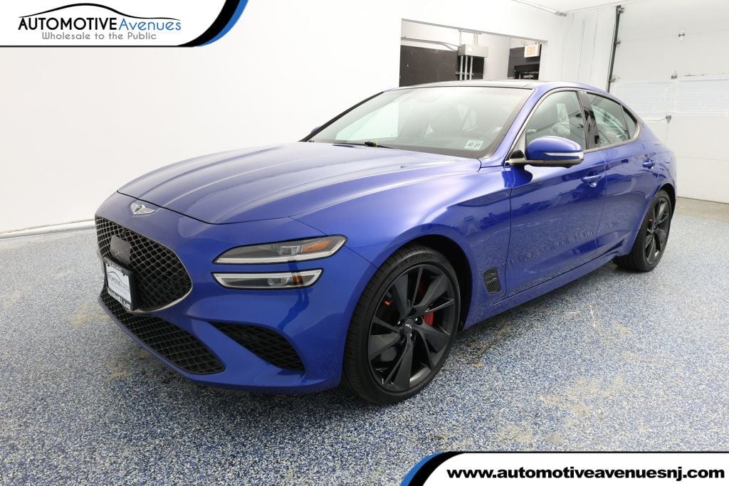 2022 GENESIS G70 Standard's photo