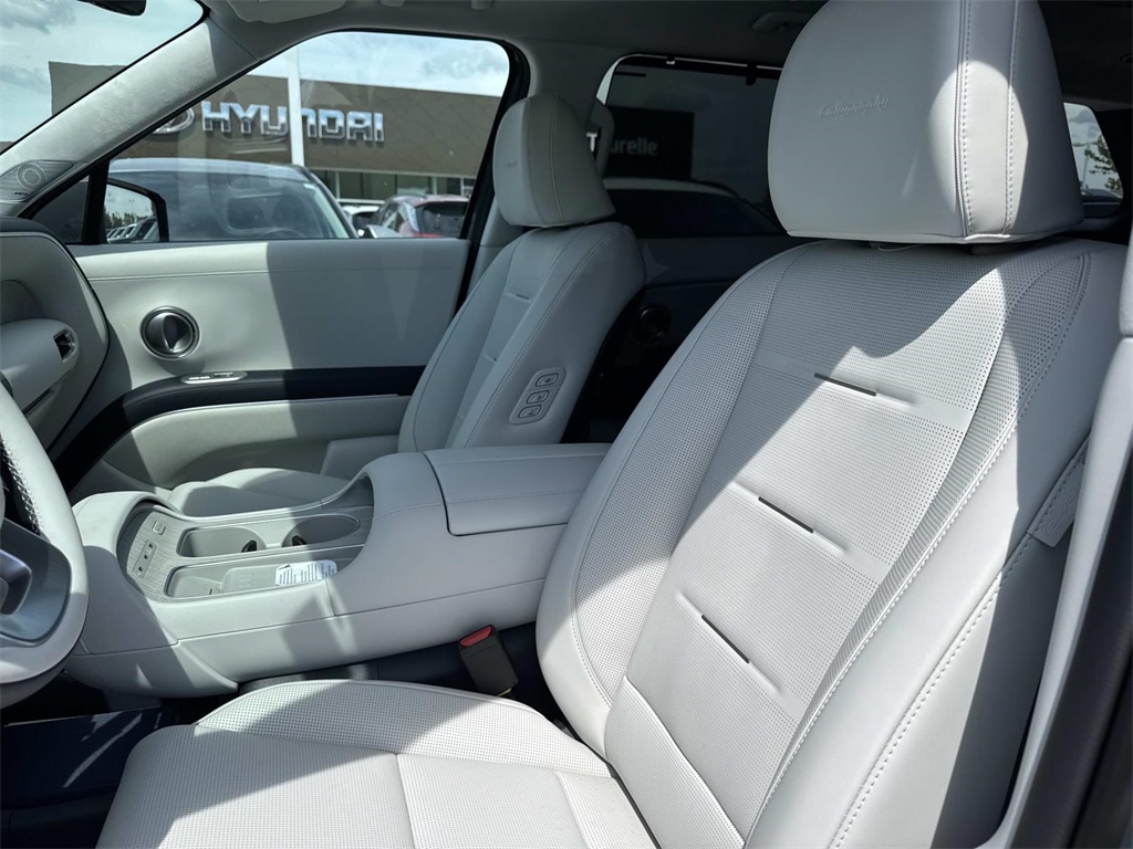 2026 Hyundai Palisade Calligraphy photo 6