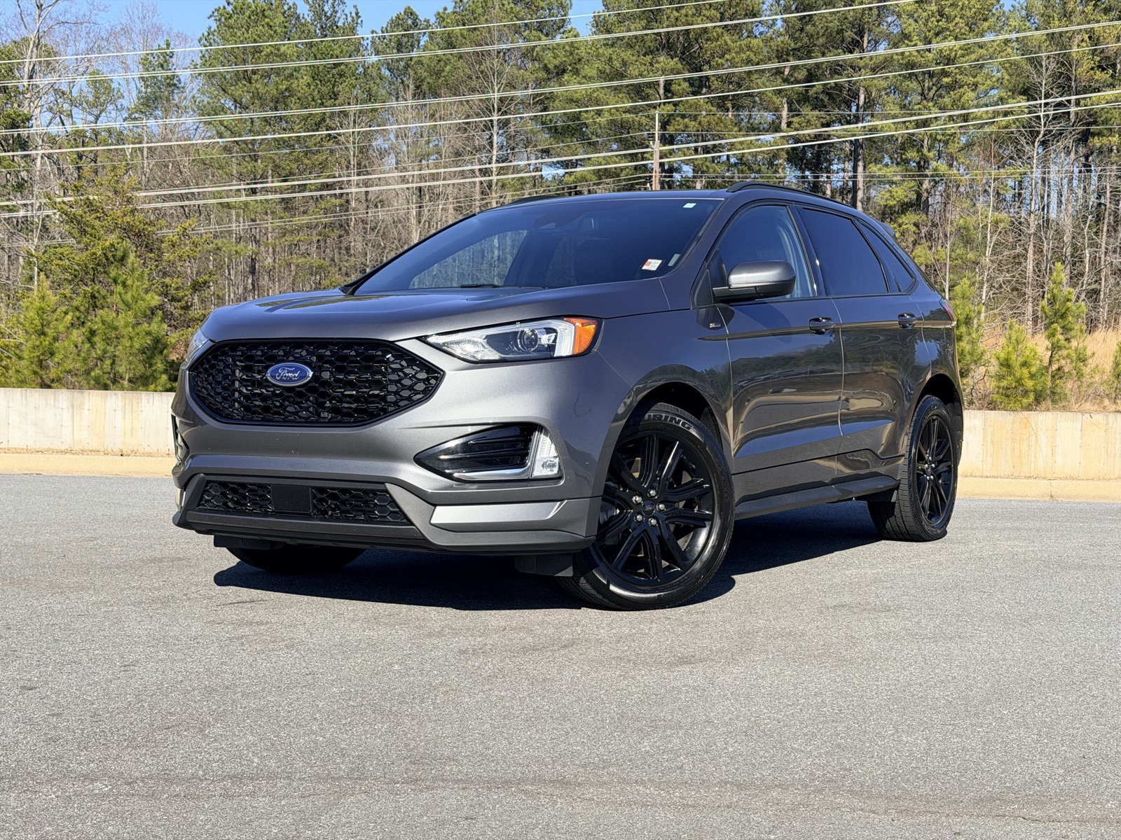 2022 Ford Edge ST-Line's photo