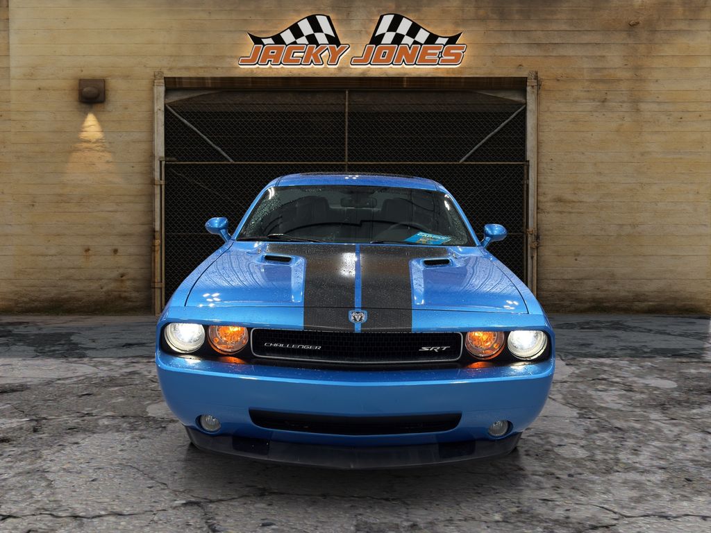 2010 Dodge Challenger SRT8 photo 12