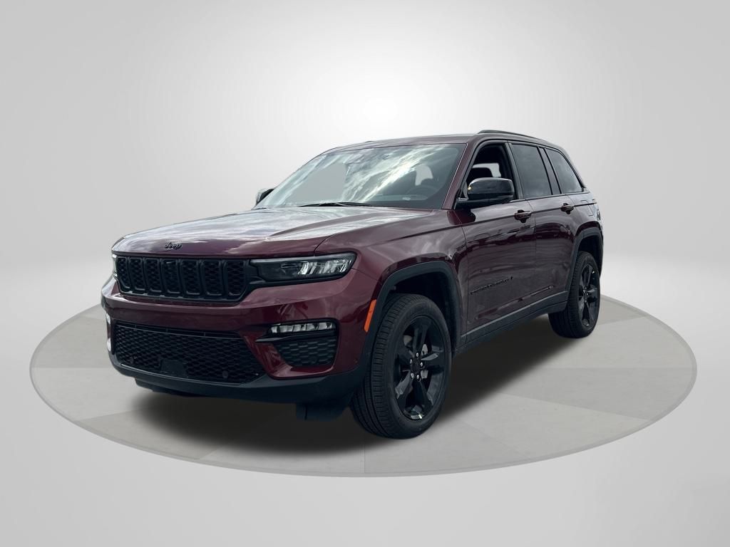 2025 Jeep Grand Cherokee Limited photo 2