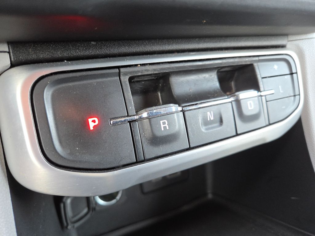 2020 Gmc Acadia SLT photo 21