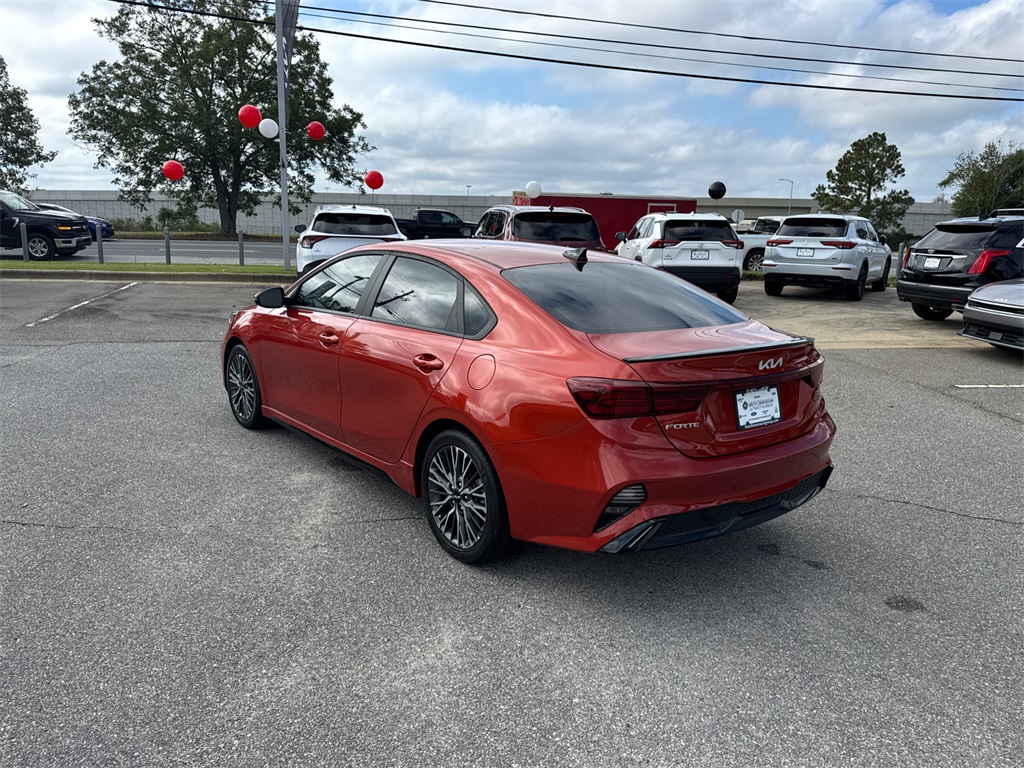 2023 Kia Forte GT-Line photo 5